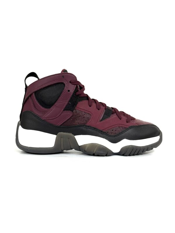 JORDAN TWO TREY ( JUMP MAN )